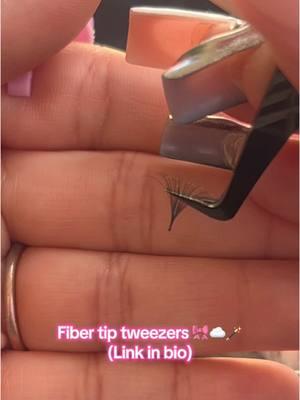 Link in bio to shop! 💖 #lashextensions #lashtech #lashartist #lashes #lashtweezers #lashsupplies #lashsupplier #lashsupply #fyp #foryoupage #beginnerlashtech #beginnerlashartist 