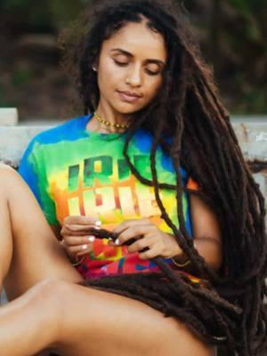 Irie X 4 🦋 Available worldwide at Cooyah.com Model: @ii-Kaya Ises  #cooyahempress #tiedye #trinidadandtobago #jamaica #model #cooyah #locs #irie #happiness #queen #naturalbeauty #rainbow #rasta #reggae #outfit #Love #irievibes #outfitoftheday #trending #beauty 