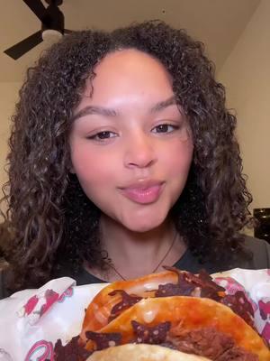 Birria tacos & @Bloom Nutrition #bloompartner  #eatwithme #mabellesmukbangs #birratacos #birria #tacosmukbang #asmrmukbang #asmr #fypシ #fypシ゚viral ##asmrcrunch #foodtiktok #mukbangeatingshow 