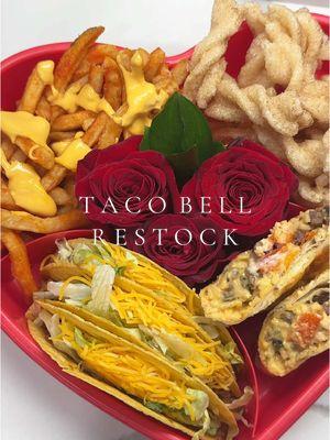 Solo date 🤝 Taco Bell  #ValentinesDay #tacobell #tacobellrestock #foodietiktok #galentinesday #asmr #restock #satisfyingvideo #fastfood @tacobell 