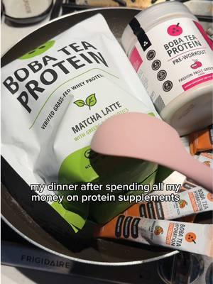 girl dinner tonight #bobateaprotein #GymTok #gymhumor #bobatea #boba #fitnesshumor #gymcomedy #fitnesscomedy #gymmemes #fitnessmemes #asian #bubbletea 