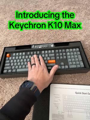 This is hands down one of the #bestkeyboard out on the market. #keychron #gamingkeyboard #gamertok #officesetup #keyboards 