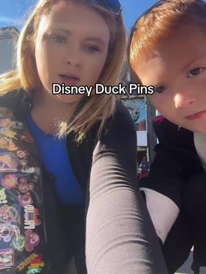 #disneycastmember #disneyducks #disneypins #unboxing 