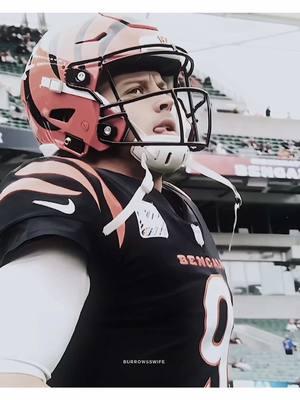 HEAR MY CALL COME TO ME PLEASE #bengalsfootball #needthat #bengalsnation #joeburrow #joeburrowedit #joeyb #cinncinati #cinncinatibengals #cinncinatibengals #nationalfootballleague #bengalsedit #nfl #zyxcba #viralvideo #foryoupage #fypシ #