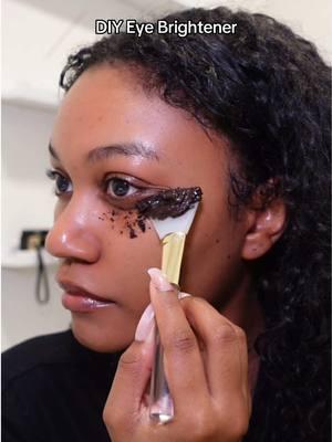 have you tried this?  #diybeauty #darkcircles #darkundereye #diyskincare 