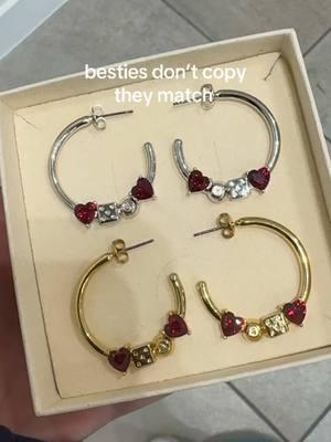 the prettiest hoops 🎲♥️🎱 #jewelry #hoops #BestFriends #bestiejewelry #silver #gold #fyp 