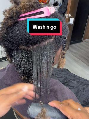 Appointments are available! Click the link in our bio to schedule yours today.  #curlspoppin #naturalhair #washngo #houstonnaturals #naturalhairhouston #naturalcrown #naturalhairstyles #houstonnaturalhairsalon #curldefinition