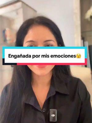 ✨ Cómo las Emociones Moldean tus Resultados. ✨ 🎥 En este video te hablo de cómo tus emociones impactan directamente en lo que logras. 💡 Aprender a gestionarlas es clave para avanzar con seguridad y confianza. 💪🏻 La inteligencia emocional es una herramienta poderosa que puede transformar tu vida. 🤔 ¿Quieres empezar a trabajar en tus emociones y alcanzar tus metas? ¡Yo puedo ayudarte a lograrlo! 🚀 💬 Déjame un comentario con lo que más te cuesta manejar y hablemos sobre ello. 📩 O agenda una sesión personalizada conmigo. ¡Hoy es el día para dar el primer paso hacia tu mejor versión! . . . #CrecimientoPersonal #InteligenciaEmocional #ResultadosExitosos #CoachDeVida #TransformaTuVida #GestiónEmocional #Autoayuda