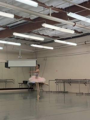 Training #athlete#ballet#ballerina#fouettes 