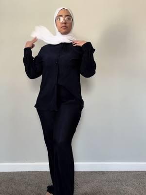 I’m 5’5” tall and weigh 180 lbs - wearing a size XL. I am in love with this matching set! #tiktokarab #arab #ArabTikTok #fyp #hijabi #hijab #hijabstyle #HijabFashion #modest #modestfashion #modeststyle #TikTokShop #amazonfinds 