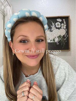 Haven’t done a single thing today & it’s been so nice 😂🤰🏼 #pregnant #grwm #grwmroutine #grwmmakeup #grwmchitchat #chitchatgrwm #pregnancy #newborn #newbornbaby #babynumber3 #stillpregnant #39weekspregnant #januarymama #momof3 #fyp #fypシ #fypage #foryoupage #viral #babytiktok #babytime #itstime #overit #MomsofTikTok #ditlofamom #dailyvlog #ditlvlog 