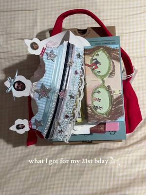 I can’t believe I’m 21 today ⭐️🎂  #gracieabrams21 #birthdaygirl #birthdayhaul #fyp #emmachamberlain #baggu 