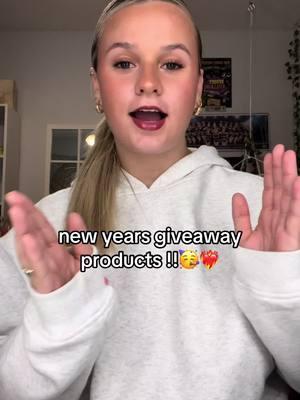 head to my insta reels to enter 😋😋 #giveaway #skincare #makeup #influencer #sephora #makeupgiveaway #skincaregiveaway #fyp #cleangirl #aesthetic #preppy 