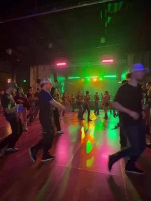 The girls got there video so now time for the boys to show out! #pitbull #descarada #honkeytonk #linedance #linedancersoftiktok #sc #nc #linedancechampion #dance #thefoundry #linedancing #greenville @Dylan @Grant.Leech 