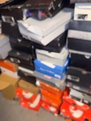 When the Feds hit yo spot and found the opposite shit of what they was looking for 😭 #fyp #foryoupage #fypシ #fypage #foryourpage #fyppppppppppppppppppppppp #chicago #oblock #sneakernews #manhattan #bronx #queens #sneakers #atl #stl #california #harlem #sneakersaddict #seattle #lildurk #federalnightmares #prisontiktok #sneakerhead #sneakernews #sneakertok #sneakercollection #sneakercon #sneakermeetup #sneakersaddict 