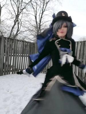 ft. one of the videos of how i almost broke my hip!~ . . . . . . #ciel #cielphantomhive #kuroshitsujicosplay #kuroshitsuji #cielcosplay #cielphantomhivecosplay #blackbutler #blackbutlercosplay #alois #aloistrancy #sebastianstan #sebastian #sebastianmichaelis #claude #lizzymidford #claudefaustus #lizzy #elizabethmidford 