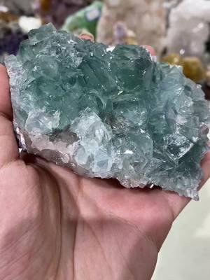 Beauty~#fypシ #fyp #crysrals #supportsmallbusiness #tiktokmademebuyit #crystalhealing #fypシ゚viral #fluorite #fluoritecrystal #calcite 