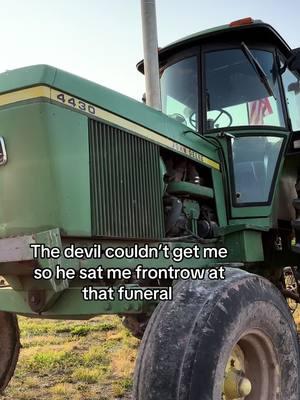 #loritzcloveracers #farmlifestyle #farming #farmtok #farmlife #farmlifeisthebestlife #jd4430 