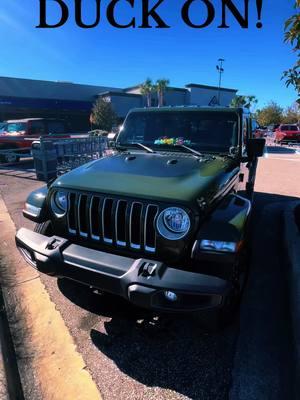 Holy bats #duckon #tampabay #jeep #newyear 