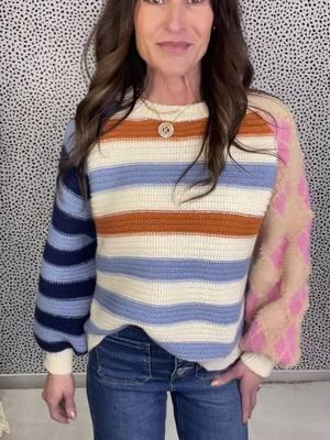 Sweater weather….yup, it’s a real thing🥶 #graceannboutique #iowa #iowagirl #fyp #fypシ #tiktokfashion #fashiontiktok #comfy #mica #risen #risendenim #micadenim #pol #POL 