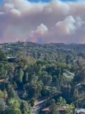 MNF moving to AZ amidst fires in LA #mmf #mondaynightfootball #nfl #rams #vikings #statefarmstadium #moved #az #glendale #lacounty #fire #malibu #palisades #wind #losangeles #scary #wildfire #calabasas #hollywood #greenscreenvideo #greenscreen 