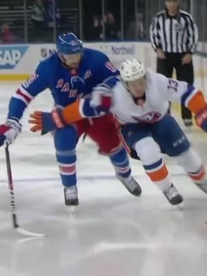 Rookie Mat Barzal was somthing else #matbarzal #barzal #hockey #nyislanders #hockey #NHL #foryoupage #foryou #fyp 