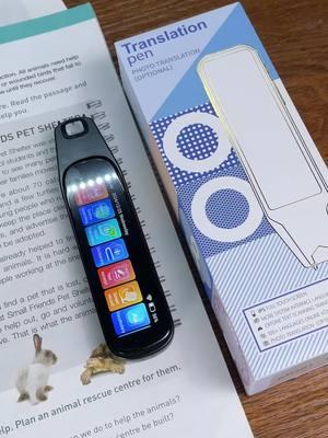 This smart translation pen is very easy to use.By scanning the content in textbooks, you can instantly achieve translation and playback.#pen #translationpen #translatorpen #translator #study #fyp #foryou 