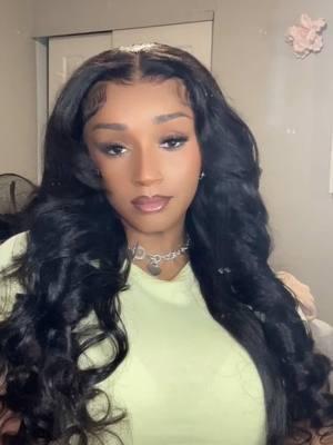 This wig from @Amanda Hair Store @amandahair_official is so 🔥🔥 I LOVE THIS WIG $199 for 30in is INSANE, so FULL & PRETTY #amandahair #amandahairreview #viralwig #TikTokShop #curtainbangs #curtainbangwig #wig #wiginstall #wigtok #wiginfluencer #wigambassador #wigtutorial #hairtok#wigreview 