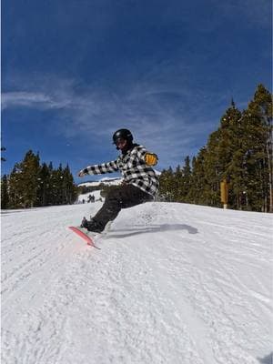 I love letting my snowboard just do its own thing sometimes! Just really feel the snow 🙌🏼  . . #snowboardingtiktok #snowboarding #snowboard #snowboardingtiktok #snowboardtok #snowboarder #ski #skiing #teamhuckhouse #snow #skitok #colorado #snowday #breckenridge 