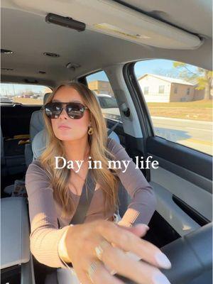 Don’t be fooled I very rarely am going to the grocery store, getting gas and cooking dinner all in the same day!!🤣🤣🤣 #dayinmylife #workvlog #everydaylife #workingmom #firsttimemom #oklahomahairstylist #tulsahairstylist 