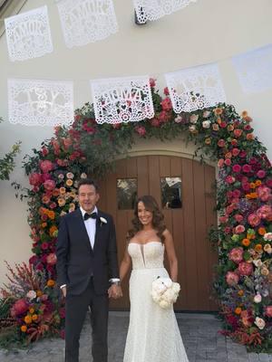 Shout out to @Texas Monthly for featuring our beautiful couple, Yvette and Tyson Cole’s fall wedding in Austin, Texas at Commodore Perry.  Pearl Girl @Becky Levin Navarro  #austinwedding #texasmonthly @Auberge Resorts Collection 