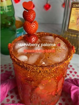 Save this for your Galentine’s party🍓✨ #paratii #fyp #paloma #strawberry #chamoy #tajin #rimdip #sanvalentin #galentinesday #galentines 