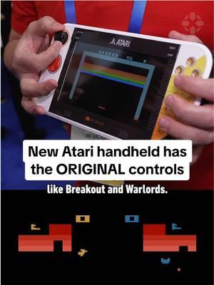 The Atari Gamestation Go has a NUMBER PAD! #ces #ces2025 #atari #pong #handheld #atarigamestationgo #paddle #gamestationgo #gamestation #go #breakout #warlords #trackball #centipede #numberpad #smart #glow #hdmi #tv #ign #gaming #news 