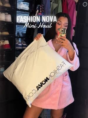 In my @FashionNova because yuhhhh!! 😍 They really aren’t playinggg with the girlies this year! 💖 #fashionnova #minihaul #fn #matchingset #clothinghaul #blackgirl #2025 