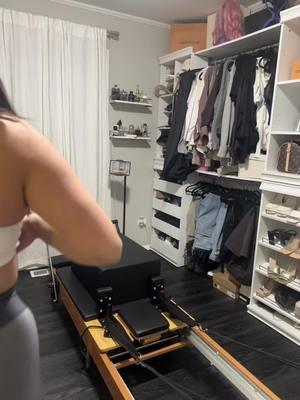 I get so shy recording my workouts 😭  ••#fypage #fypageシ #fyp #foryou #pilatesworkout #pilates #pilatesmami #workout #reformerworkout #amazonfinds 