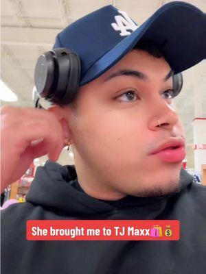 She loves TJ Maxx🤣🛍️IG:Jr_Villegas1 #fknjunior #fyp #fypシ #paratii #tjmaxx 