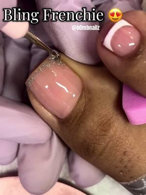 Sooooo CUTE!  Using @Bluestreak Crystals 😍😮‍💨  Using @Money For Nails “kiss me” gel color  #fyp #viral #bayareanails #nailtutorial #blingnails #blingpedicure #frenchtipnails #frenchtiptoes 