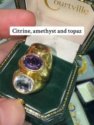 I love rings that are not what you expect. This one looks like three seperate rings but is actually one ring with three stones. Italian made from c.1980. #italian #amethyst #citrine #ombas #antiquejewellery #antiquejewelry #courtville #matthewweldon 