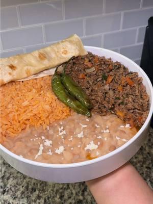 PICADILLO for dinner #carneguisada #carnemolida #groundbeef #cooking #DinnerIdeas #mexicanfood 