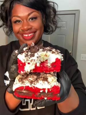 ✨ Delicious Red Velvet Brownies: Here’s How I Pack Them! ✨ When it comes to shipping my red velvet brownies, I focus on keeping them fresh, neat, and picture-perfect for you! Here’s my process and tips to ensure they arrive just right: 1️⃣ Freeze or Chill 🥶 ⬇️ I freeze my brownies for about 15 minutes to harden the white chocolate on top. This makes packing a breeze and keeps the toppings from smearing! 2️⃣ Packaging 📦 ⬇️ I use 5x7 self-adhesive bags and double bag them for extra protection. This ensures they stay in one piece during transit—because broken brownies? Not on my watch! 3️⃣ Safe Shipping 🛡️ ⬇️ I wrap the brownies with bubble wrap to keep them snug and secure. No matter how the post office handles the box, your brownies arrive perfectly intact. 4️⃣ Personal Touch ✍🏾💕 ⬇️ Every order includes handwritten thank-you notes and care instructions. My customers love the thoughtful gesture, and many even keep the notes! 💡 Bonus Tip: Heating instructions are always included so you can enjoy that fresh-baked taste every time! 📣 Tap the link in my bio to grab the Blondies and Brownies ebook! It comes with 12 delicious Blondies, Brownies, and Cheesecake recipes. 🍫✨ 🛒 Ready to order? Hit the link in my bio to get your brownies shipped straight to your door! All orders start at half dozen😋 #redvelvetbrownies #packaorderwithme #dallasbaker #nationwideshipping 