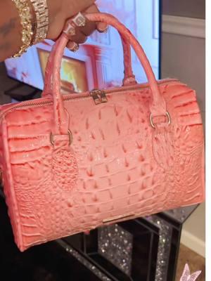 Great❗️❗️Gradient Crocodile Embossed Tote Bag#fyp #TikTokShop #tiktokmademebuyit#tote #pursetoks #crocodiles #handbagtiktok #pinkhandbag 