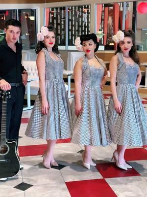 🎙️ Straight from Nashville #1950s #retro #elvis #girlgroup #fyp #vintage #vintagevibes #nashville #memphis #guitar #rockabilly #rocknroll #music