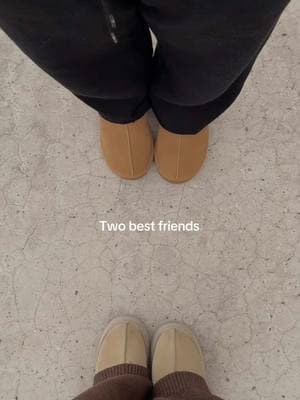 Two best friends 🤎 #besties #girls #girlsthings #twodifferentstyles #BestFriends #fashion #fyp