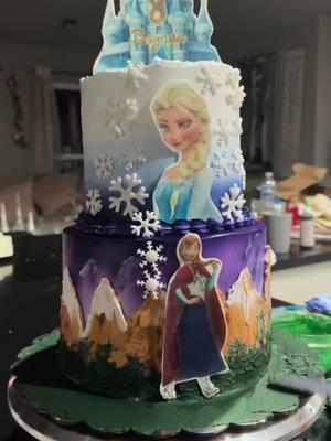 Pastel de Frozen hubo  fallas técnicas pero lo sacamos :) #pasteltresleches #pastel #cake #fyp #reposteria #cakedecorating #fondant #cakeoftheday #cakeofinstagram #cakeoffacebook #cakeoftictock #viral #videoviral #lovecake #cake #chantilly  #celebration #happybirthday  #reposteria   #mamatrabajadora #Ticktokcake  #happybirthday #funnicake #frozen #frozencake 