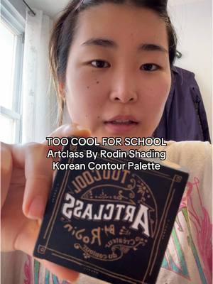 THE contour palette that every korean celebrity uses - i got the *classic* palette suitable for WARM skin tone!!  @BeautyChoiceUSA @toocoolforschool US @toocoolforschool #kbeauty #koreanbeauty #koreanmakeup #makeup #contour #toocoolforschool 