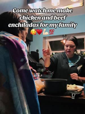 Love cooking for my family! Even if it gets a little chaotic at times 😅🌯🍝♥️💯✨ #cookingtiktok #enchiladas #spaghetti #whatsfordinner #momlife #chef #relatablemomcontent #sahm #thethingswedoforlove #delicious #bestjessieverrr #fypシ 