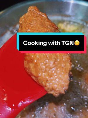 Cooking with ThickGal Nia epic fail 🤣 join me lmao #tutorials #fyp #thick #cookingwithnia #thickgalnia 