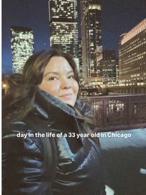 my day working a 9-to-5 in chicago (and balancing my side hustles) 💻🌃💕 TIMESTAMPS:  • 5:30 am - wake up, make coffee, post content for the day and respond to comments  • 6:00 am - work on Affinity (my creator education platform)  • 7:00 am - do makeup & hair  • 7:30 am - get dressed  • 8:15 am - walk 30 mins to work  • 9:00 am - check in on my team, edit marketing copy, meetings, tackle to-do list  • 12:00 pm - eat lunch  • 1:00 pm - back to back meetings and editing until end of day  • 5:00 pm - 30 min walk back home  • 5:30 pm - admin work for my social media/blog (answering emails, installing script, managing events calendar) • 6:30 pm - make dinner  • 7:30 pm - more admin work  • 10:30 pm - wind down, take shower, ice cream sandwiches in bed & big bang theory  I HOPE YOU HAD A GREAT DAY! 😘 #dayinthelife #corporategirl #plussizelife #chicagocreator #chicago #9to5 #9to5life #9to5style #chicagotiktok #chicagolife #corporatelife #corporatetiktok #corporatemillennial #30sclub #33years 