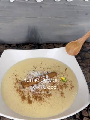 🤍💛Harinita de Maíz 🌽  para este frío cuéntame como tú la haces , yo me puse a inventar con leche de coco y leche evaporada y me encantò el toque , pero es opcional , se puede utilizar la leche de tu preferencia  🥥Ingredientes⬇️ - 1 lata de leche de coco  -1 lata de leche evaporada  - 1/2 cuchara de mantequilla  - especias a gusto ( canela, clavo y anís) - 1 cuchara de vainilla  🤍Todo esto se mezcla a fuego bien bajito o en frío , luego q ya se combinen es q le añadí -1/4 taza de harina de maíz poco a poco para q no se empelote , subes el fuego a medio alto y sigues moviendo hasta q espese como por alrededor de 5 a 7 minutos y fuacata   #harinademaiz  #cremita  #memorias  #comfortfood  #latinamom  Te comerías una ahora ?