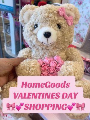 I should of gotten the bear 🐻 🥹 @HomeGoods @TJ Maxx @Marshalls #foryoupage #foryoupage❤️❤️ #foryourpage #Love #homegoods #homegoodsfinds #ValentinesDay #valentinesday2025 #new #tjmaxx #tjmaxxfinds #marshalls #marshallsfinds #shopping #shopwithme #pink #pinkbow #bows #pretty #bowblanket #disney #hellokitty 